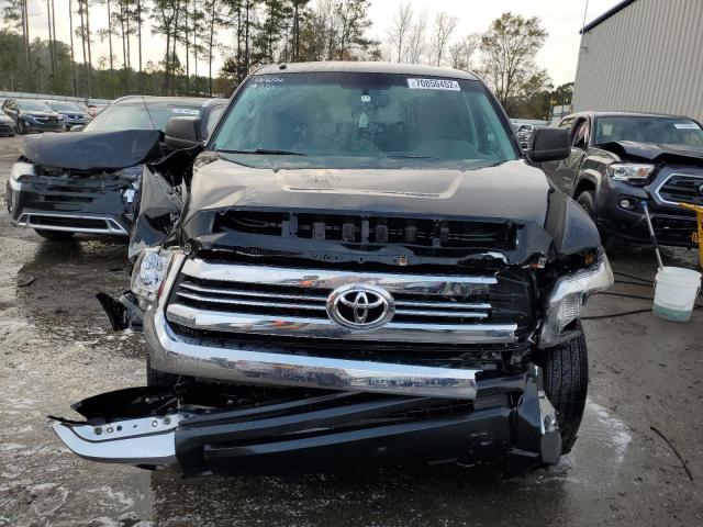 Photo 4 VIN: 5TFDW5F1XHX665293 - TOYOTA TUNDRA CRE 