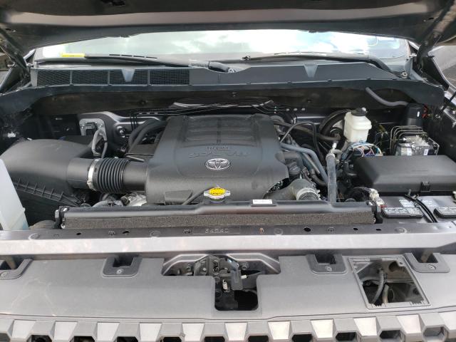 Photo 6 VIN: 5TFDW5F1XJX678681 - TOYOTA TUNDRA CRE 