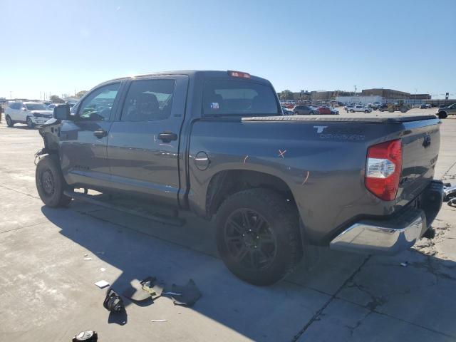 Photo 1 VIN: 5TFDW5F1XJX699577 - TOYOTA TUNDRA CRE 