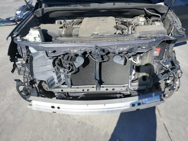 Photo 10 VIN: 5TFDW5F1XJX699577 - TOYOTA TUNDRA CRE 