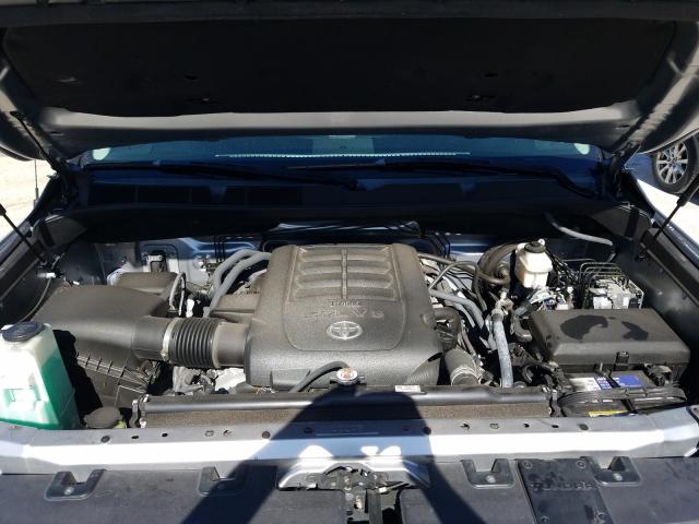 Photo 6 VIN: 5TFDW5F1XJX699935 - TOYOTA TUNDRA CRE 