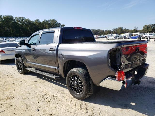 Photo 1 VIN: 5TFDW5F1XJX765786 - TOYOTA TUNDRA CRE 