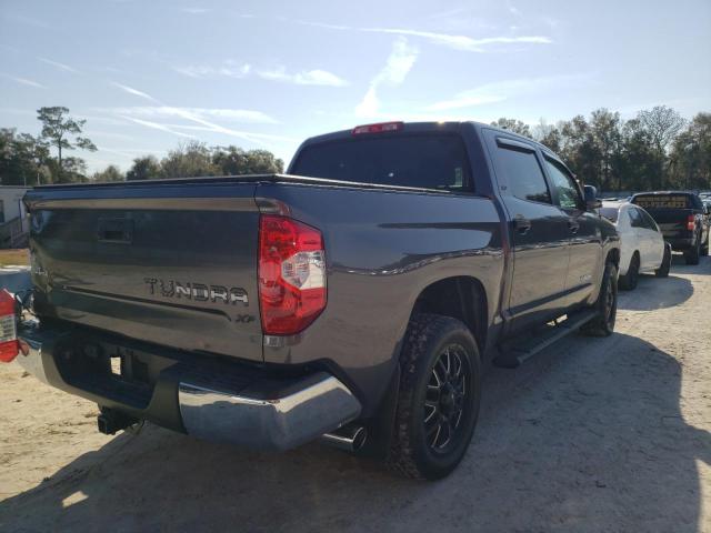 Photo 2 VIN: 5TFDW5F1XJX765786 - TOYOTA TUNDRA CRE 