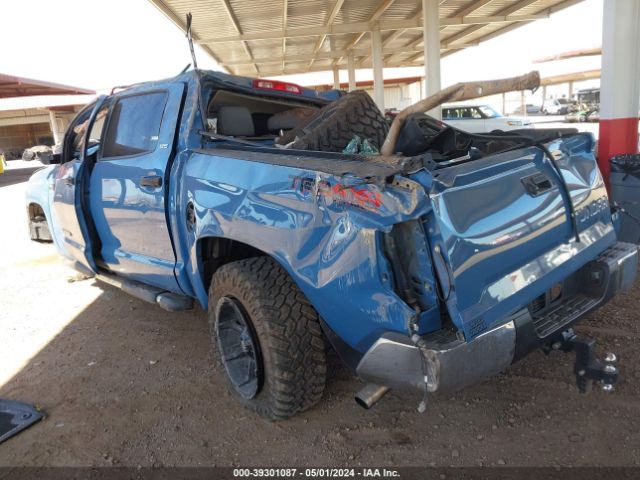 Photo 2 VIN: 5TFDW5F1XKX789538 - TOYOTA TUNDRA 