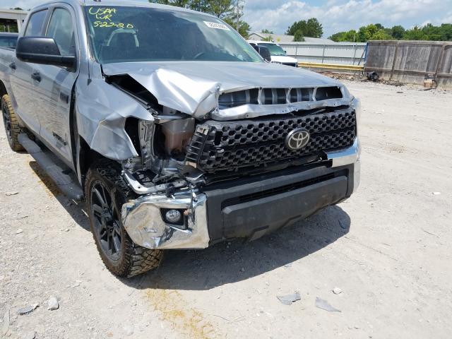 Photo 8 VIN: 5TFDW5F1XKX858714 - TOYOTA TUNDRA CRE 