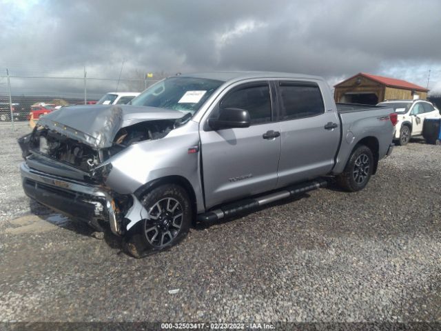 Photo 1 VIN: 5TFDY5F10BX187547 - TOYOTA TUNDRA 4WD TRUCK 