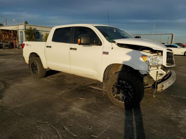 Photo 3 VIN: 5TFDY5F10BX192425 - TOYOTA TUNDRA 