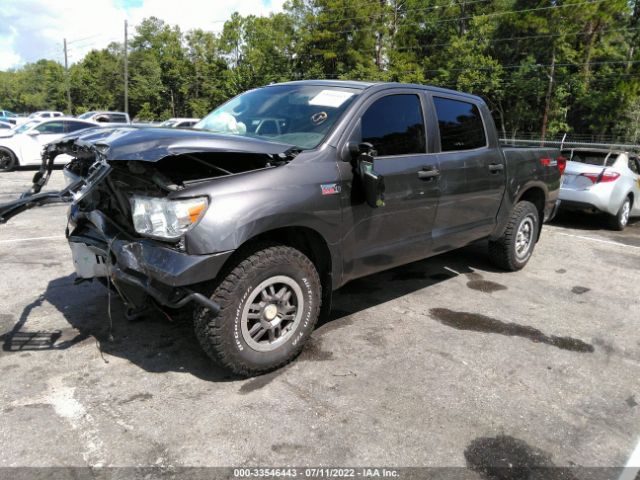 Photo 1 VIN: 5TFDY5F10CX264614 - TOYOTA TUNDRA 4WD TRUCK 