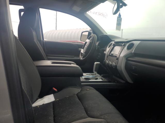 Photo 4 VIN: 5TFDY5F10FX423829 - TOYOTA TUNDRA CRE 