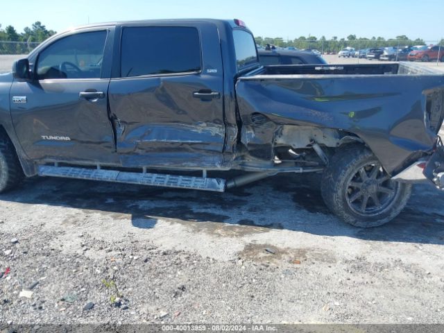 Photo 5 VIN: 5TFDY5F10GX548413 - TOYOTA TUNDRA 