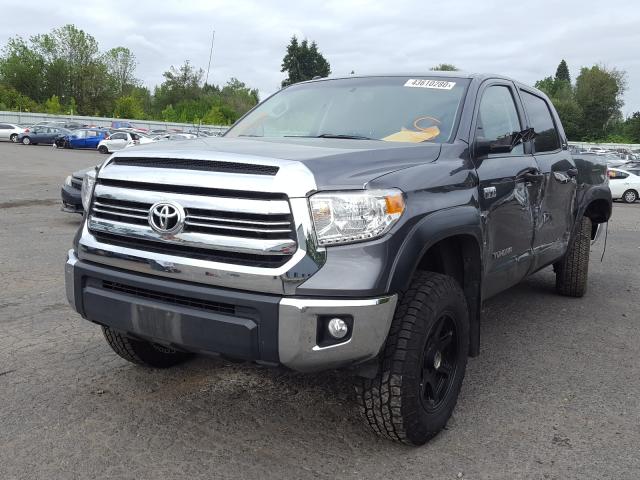 Photo 1 VIN: 5TFDY5F10HX602035 - TOYOTA TUNDRA CRE 