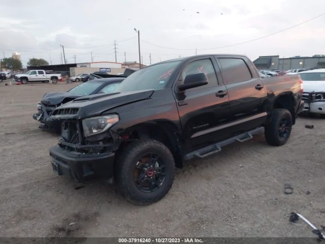 Photo 1 VIN: 5TFDY5F10KX804932 - TOYOTA TUNDRA 4WD 