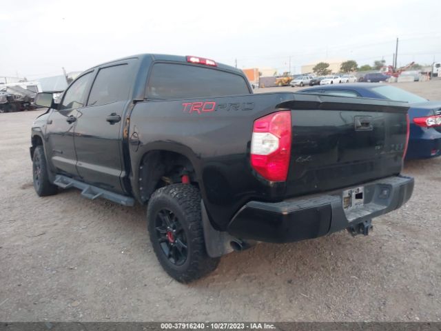 Photo 2 VIN: 5TFDY5F10KX804932 - TOYOTA TUNDRA 4WD 