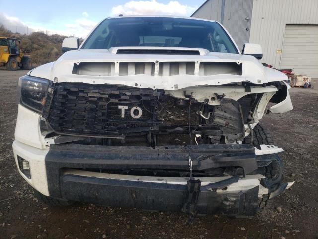 Photo 4 VIN: 5TFDY5F10KX829328 - TOYOTA TUNDRA 