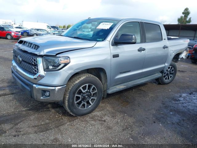 Photo 1 VIN: 5TFDY5F10KX835663 - TOYOTA TUNDRA 