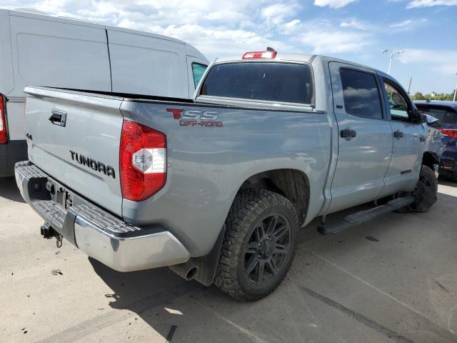 Photo 2 VIN: 5TFDY5F10LX879860 - TOYOTA TUNDRA CRE 