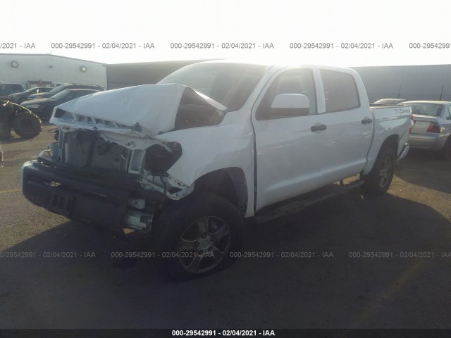 Photo 1 VIN: 5TFDY5F10LX904790 - TOYOTA TUNDRA 4WD 