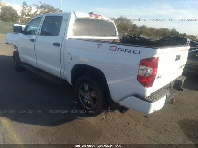 Photo 2 VIN: 5TFDY5F10LX904790 - TOYOTA TUNDRA 4WD 