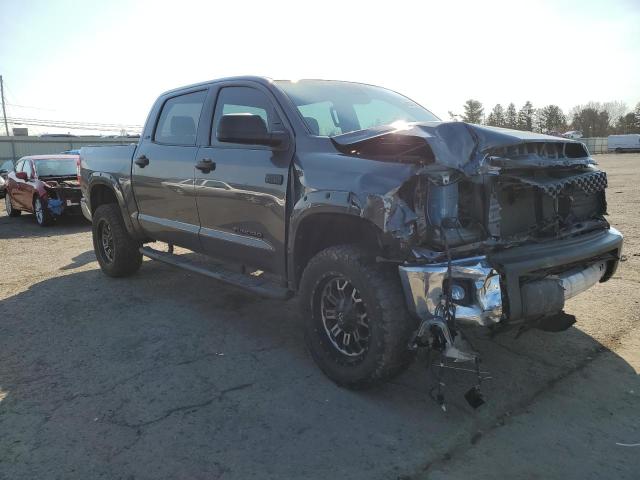 Photo 3 VIN: 5TFDY5F10LX912937 - TOYOTA TUNDRA 