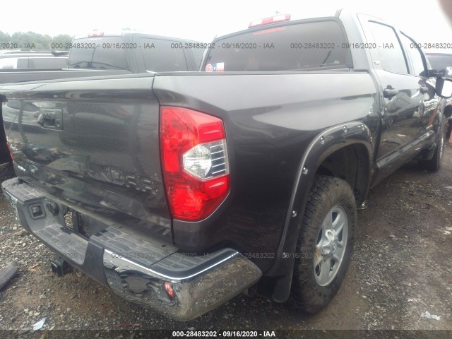 Photo 3 VIN: 5TFDY5F10LX930452 - TOYOTA TUNDRA 4WD 