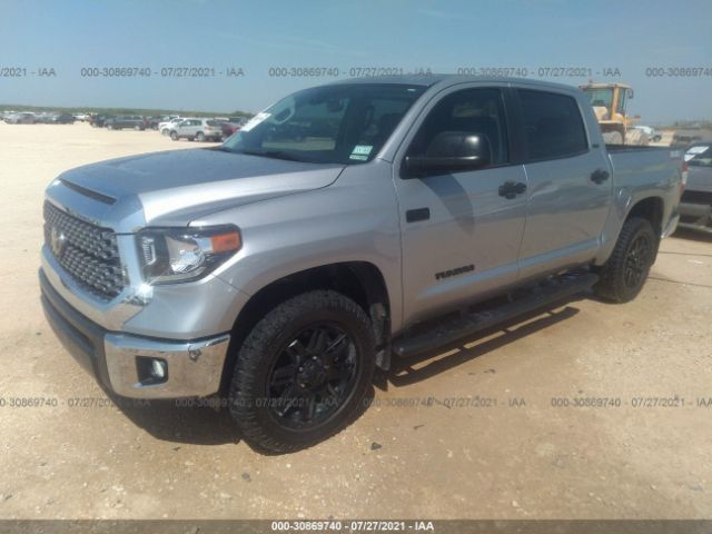 Photo 1 VIN: 5TFDY5F10MX970497 - TOYOTA TUNDRA 4WD 