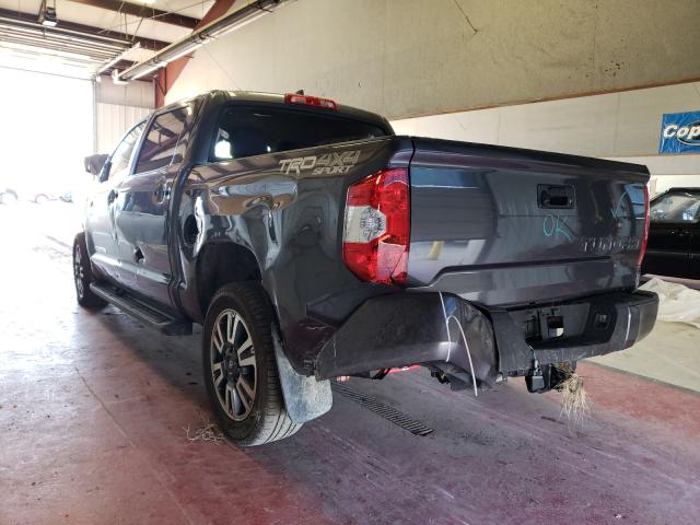 Photo 2 VIN: 5TFDY5F10MX997053 - TOYOTA TUNDRA 4WD 