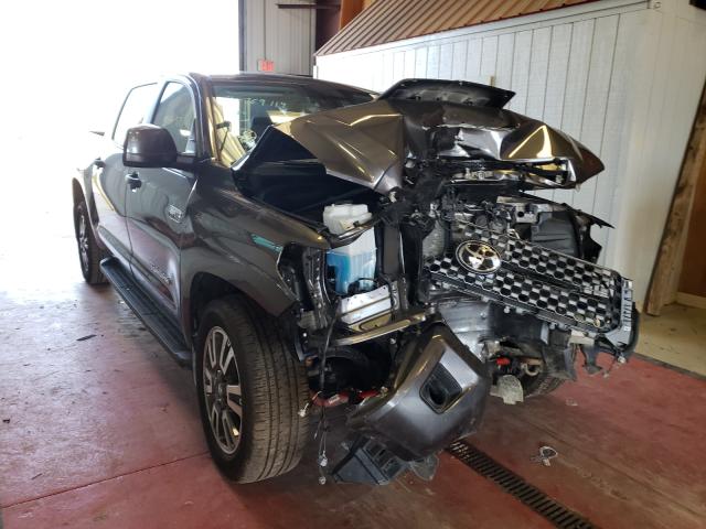 Photo 8 VIN: 5TFDY5F10MX997053 - TOYOTA TUNDRA 4WD 