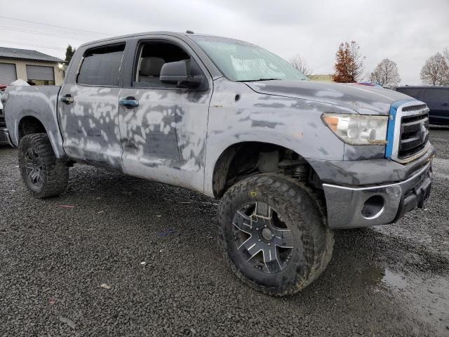 Photo 3 VIN: 5TFDY5F11BX208650 - TOYOTA TUNDRA 