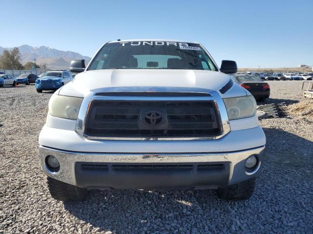 Photo 4 VIN: 5TFDY5F11CX260989 - TOYOTA TUNDRA CRE 