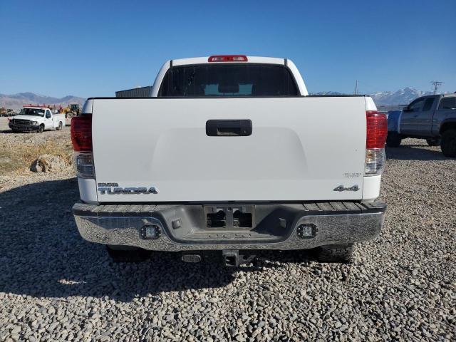 Photo 5 VIN: 5TFDY5F11CX260989 - TOYOTA TUNDRA CRE 