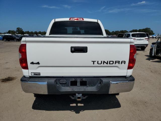 Photo 5 VIN: 5TFDY5F11GX547352 - TOYOTA TUNDRA 