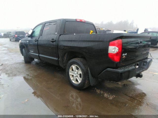 Photo 2 VIN: 5TFDY5F11HX594799 - TOYOTA TUNDRA 4WD 