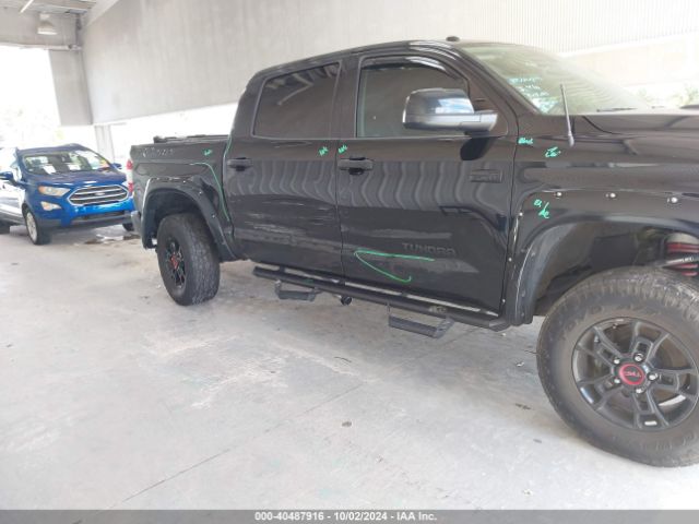 Photo 5 VIN: 5TFDY5F11KX841567 - TOYOTA TUNDRA 