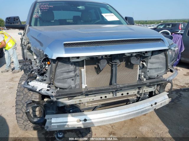 Photo 5 VIN: 5TFDY5F11MX021606 - TOYOTA TUNDRA 