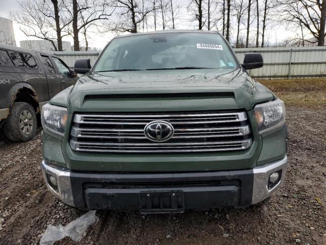 Photo 4 VIN: 5TFDY5F11MX031049 - TOYOTA TUNDRA CRE 