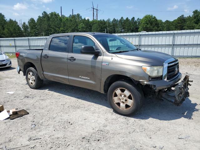 Photo 3 VIN: 5TFDY5F12AX156279 - TOYOTA TUNDRA 