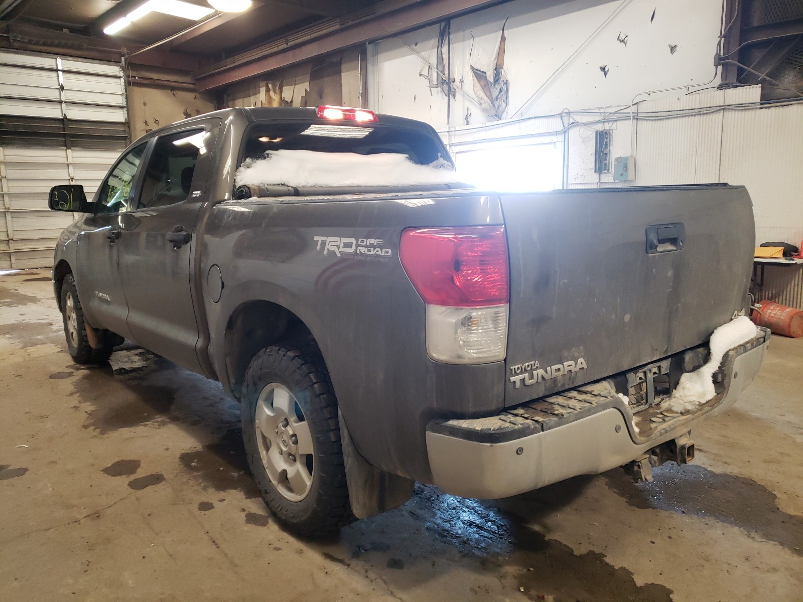 Photo 2 VIN: 5TFDY5F12BX175528 - TOYOTA TUNDRA CRE 