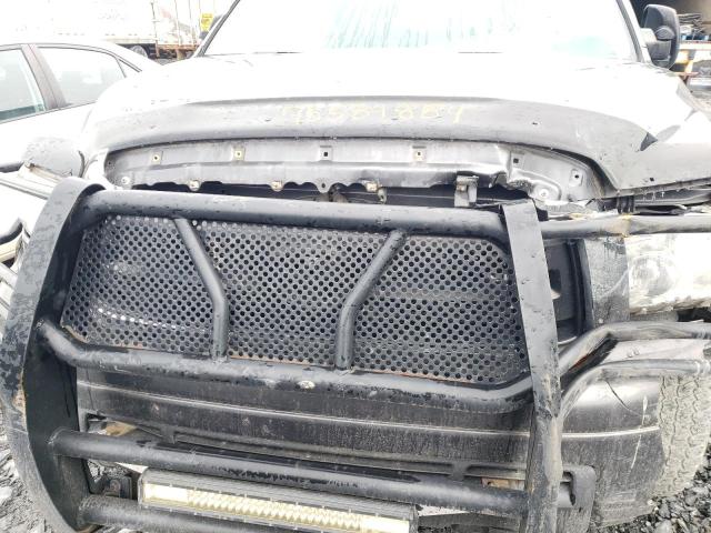 Photo 10 VIN: 5TFDY5F12DX322675 - TOYOTA TUNDRA CRE 