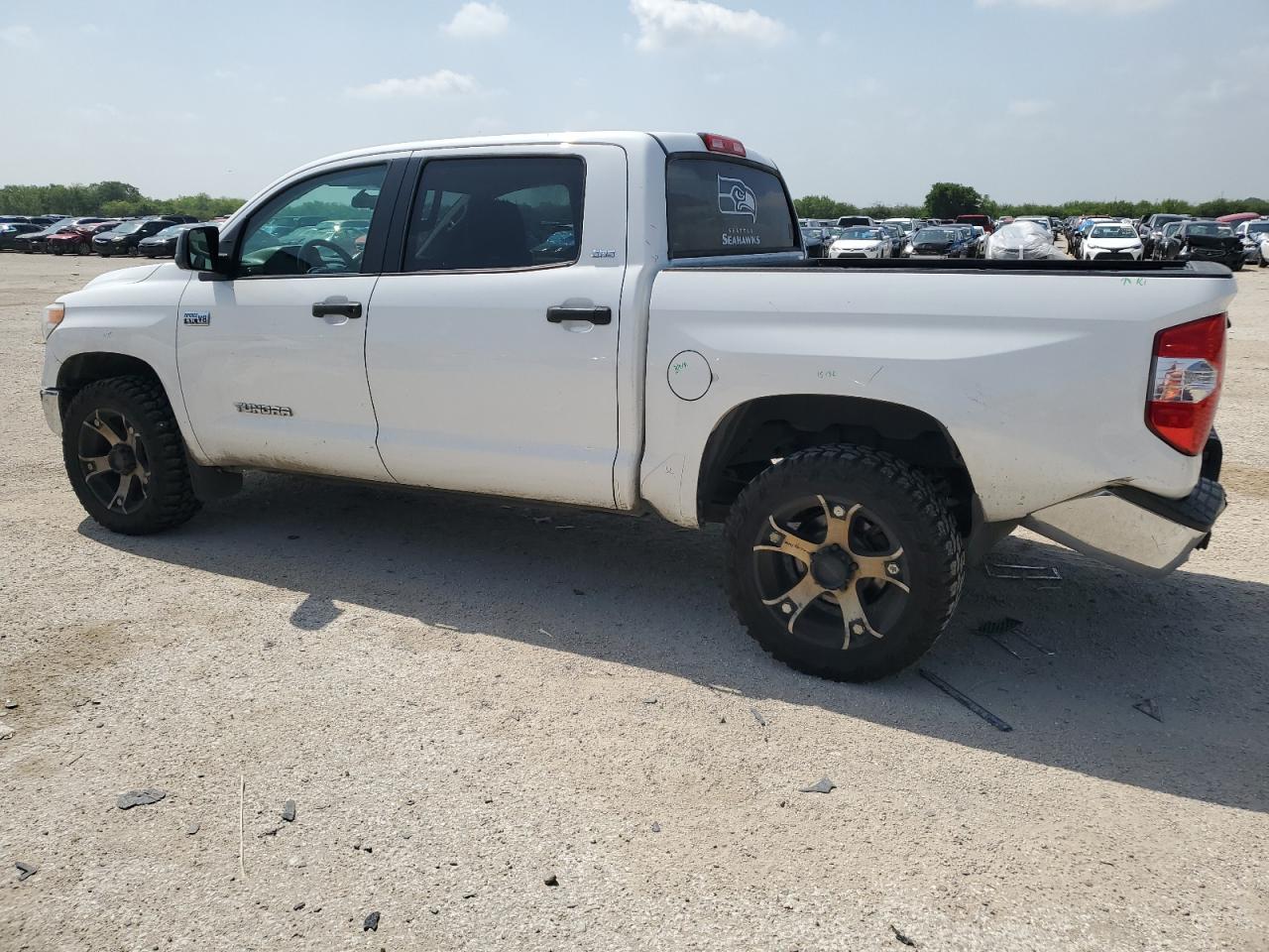 Photo 1 VIN: 5TFDY5F12FX447078 - TOYOTA TUNDRA 