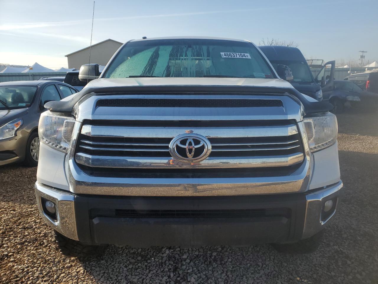 Photo 4 VIN: 5TFDY5F12HX609343 - TOYOTA TUNDRA 