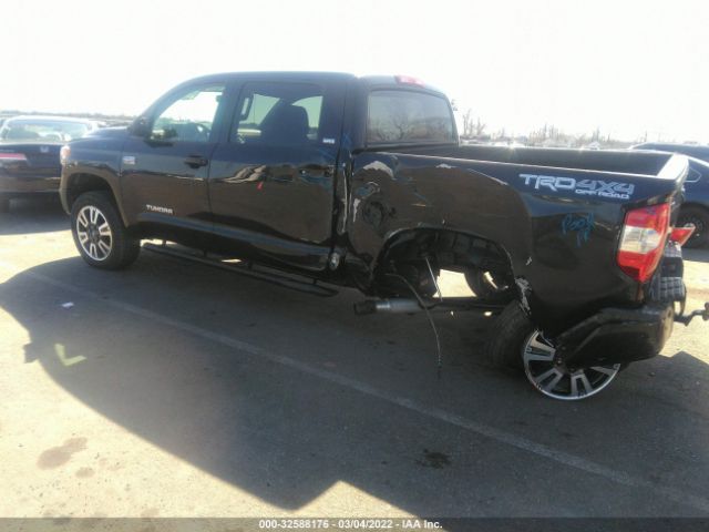 Photo 5 VIN: 5TFDY5F12HX652810 - TOYOTA TUNDRA 4WD 