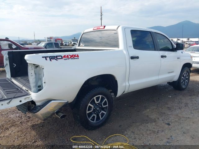 Photo 3 VIN: 5TFDY5F12HX654282 - TOYOTA TUNDRA 