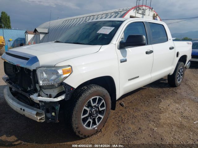 Photo 5 VIN: 5TFDY5F12HX654282 - TOYOTA TUNDRA 