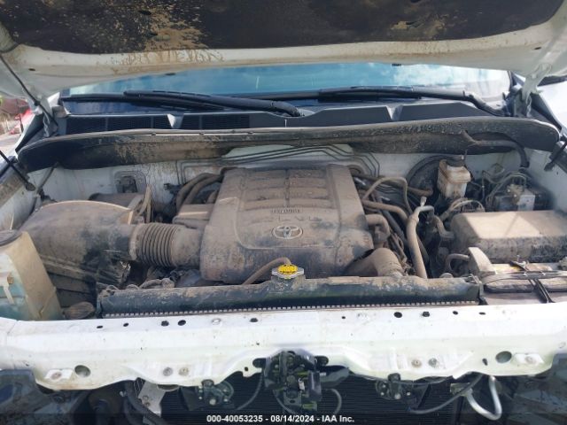 Photo 9 VIN: 5TFDY5F12HX654282 - TOYOTA TUNDRA 