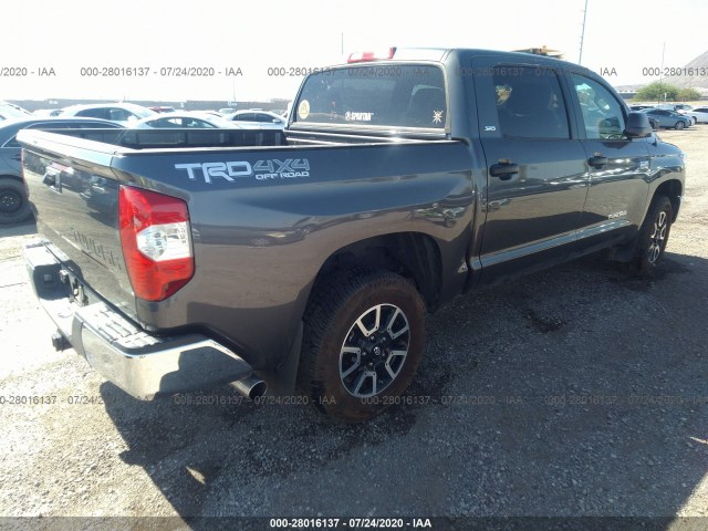 Photo 3 VIN: 5TFDY5F12JX730489 - TOYOTA TUNDRA 4WD 