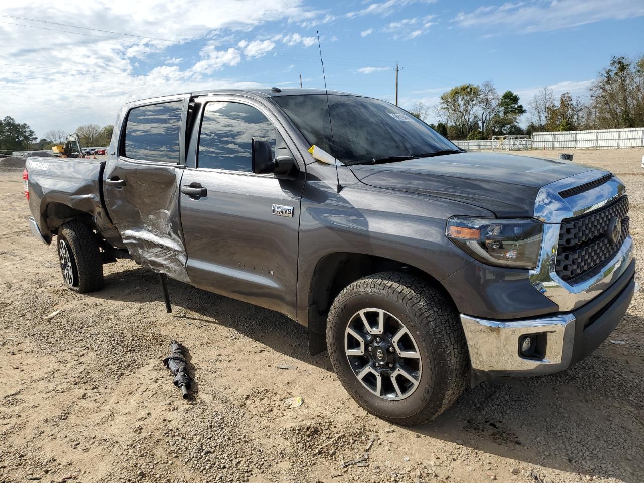 Photo 3 VIN: 5TFDY5F12KX791715 - TOYOTA TUNDRA 