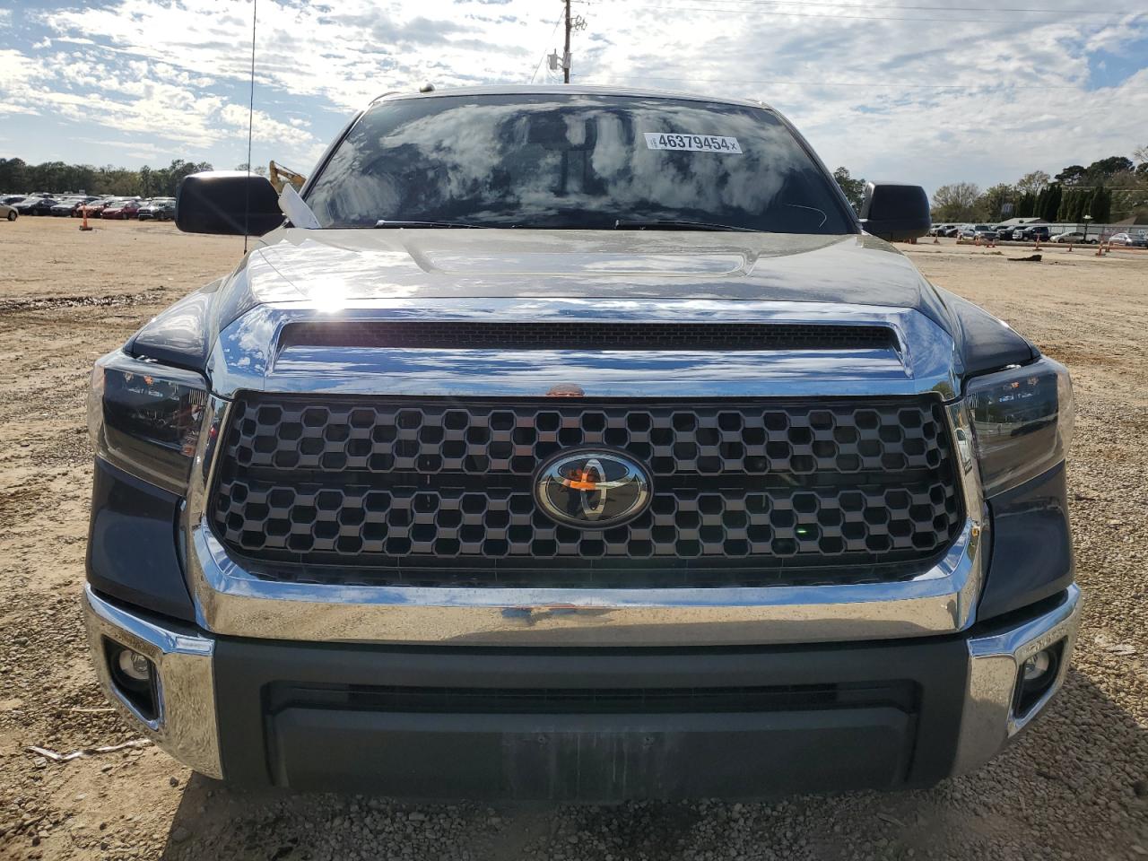 Photo 4 VIN: 5TFDY5F12KX791715 - TOYOTA TUNDRA 