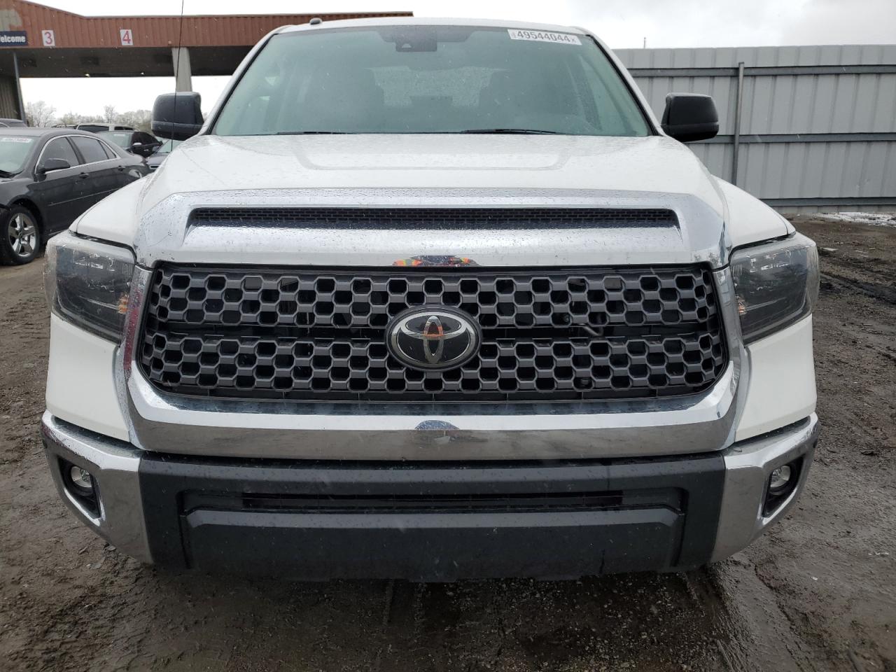 Photo 4 VIN: 5TFDY5F12KX806228 - TOYOTA TUNDRA 