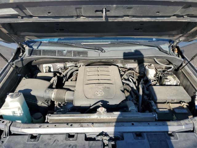 Photo 6 VIN: 5TFDY5F12KX815902 - TOYOTA TUNDRA CRE 