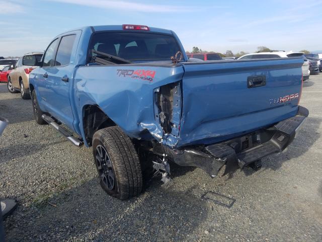 Photo 2 VIN: 5TFDY5F12KX842579 - TOYOTA TUNDRA CRE 